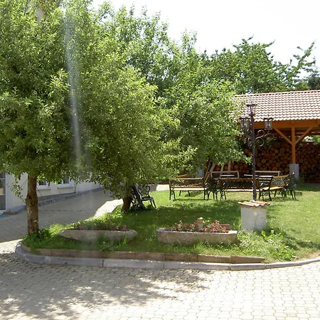 Klor Hotel