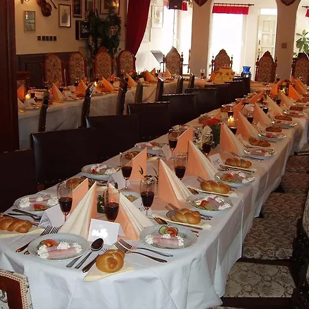 Klor Hotel